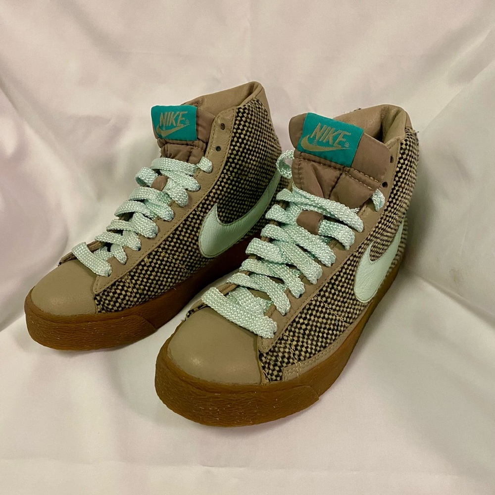 Nike Checkered High-Tops with Teal and Brown Retro Blazer Size 6